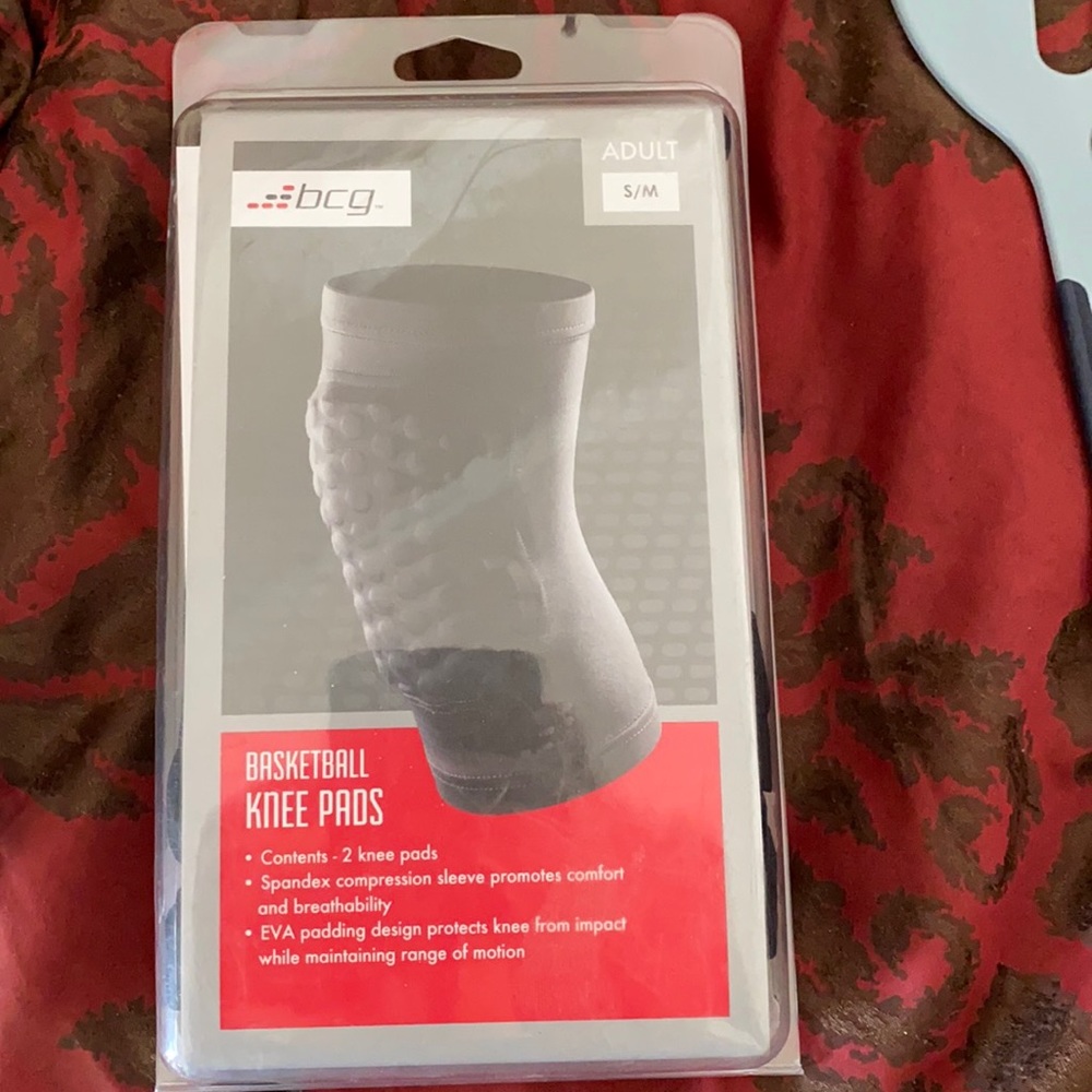 COPY - Adult Basketball Knee Pads set of 2 NWT Small Medium S/M